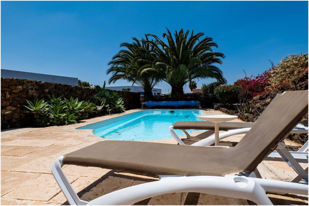 Villa-Mayo - Peaceful Paradise: Lajares Dream Vacation Exterior photo